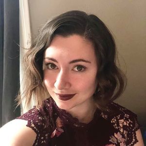 Meet your Posher, Elizabeth